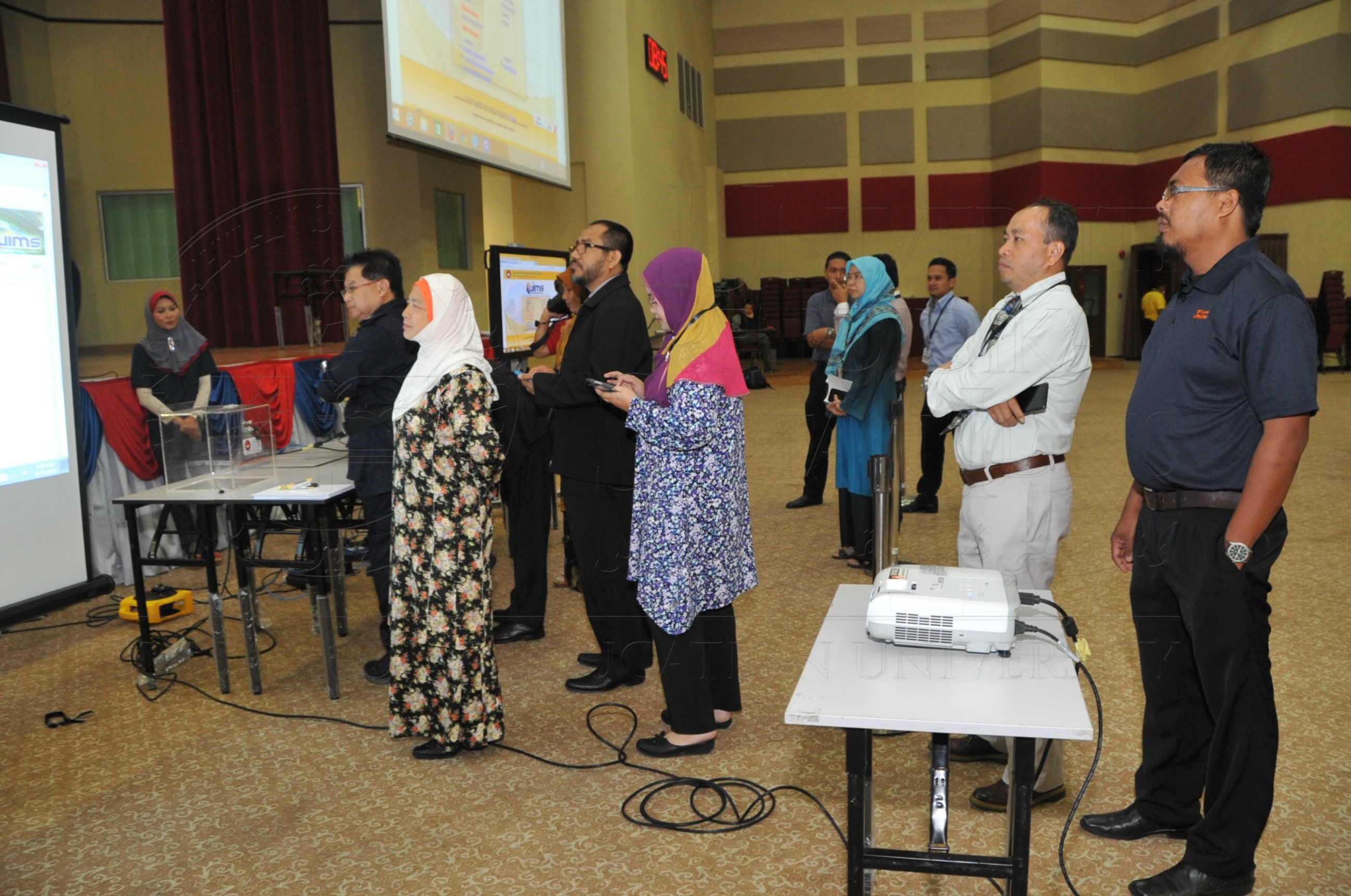 PRO15 143 PILIHANRAYA HAS 5573